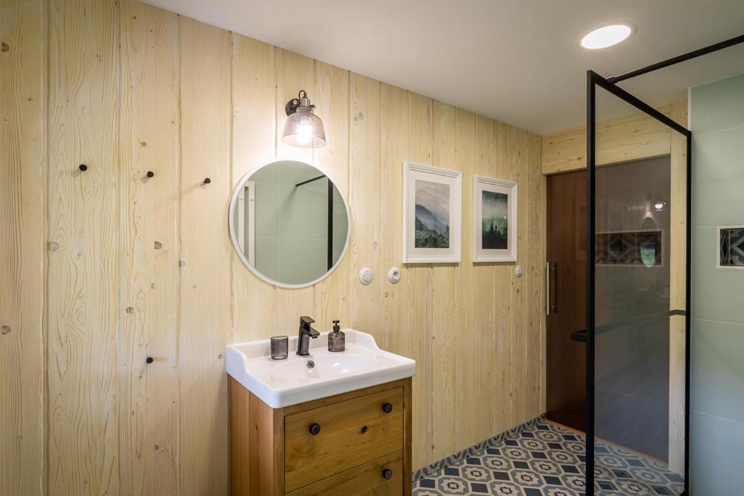 Apartmany U 3 Zbuju Malenovice  Luaran gambar