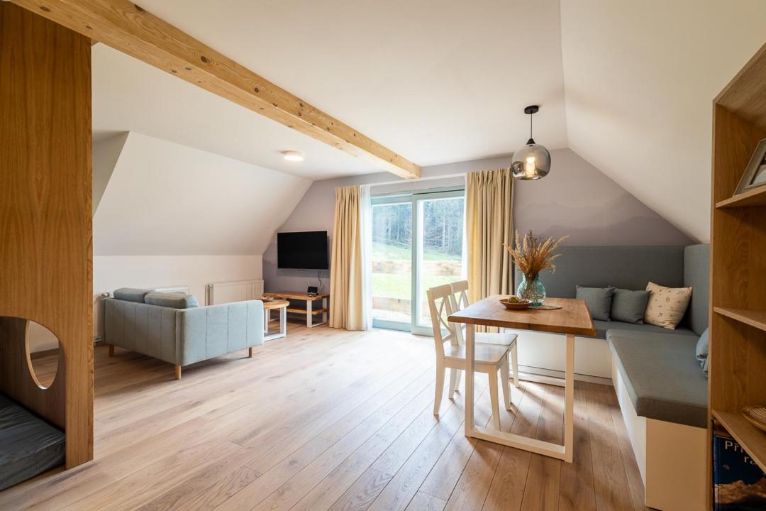 Apartmany U 3 Zbuju Malenovice  Luaran gambar